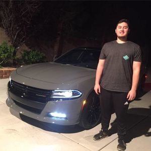 Meet your Posher, Alex